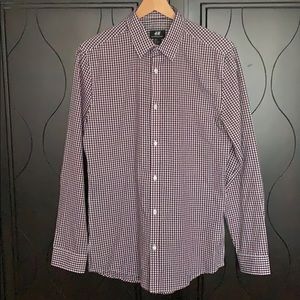 H&M Burgundy Gingham Long Sleeve Button-up Shirt